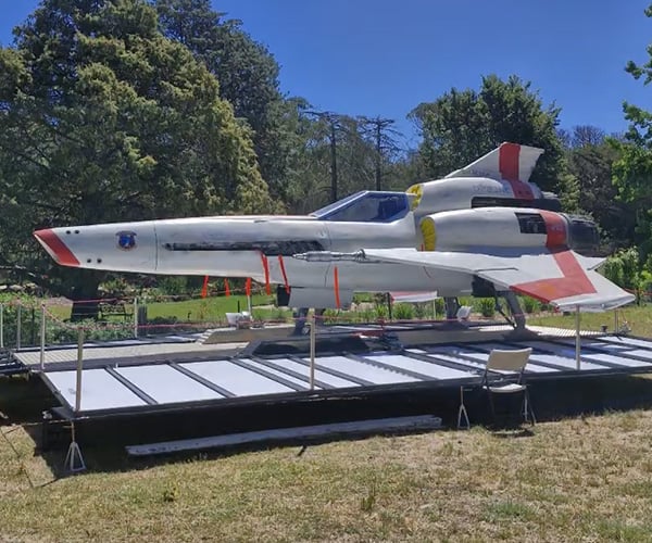 Life-Size Battlestar Galactica Viper Replica