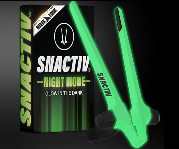 SNACTIV PRO Night Mode Snack Grabbers